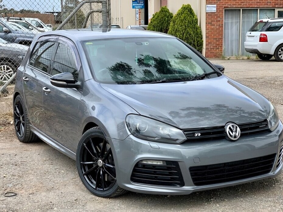 The Golf R MK6, grey on black wheels